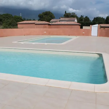 Graziosa In Con Piscina A 100 M Dalla