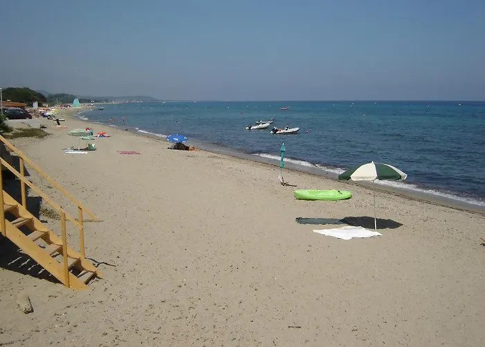 Graziosa In Con Piscina A 100 M Dalla Апартаменты *