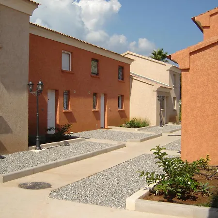 Graziosa In Con Piscina A 100 M Dalla Apartmán