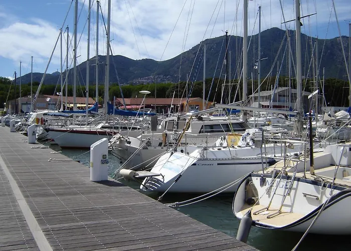 Graziosa In Con Piscina A 100 M Dalla Cervione