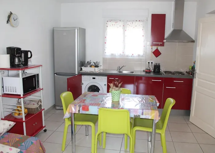 Apartman Graziosa In Con Piscina A 100 M Dalla