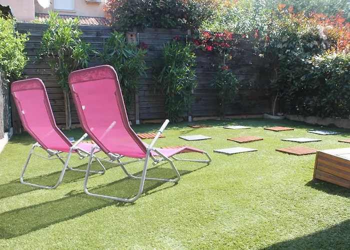 Graziosa In Con Piscina A 100 M Dalla